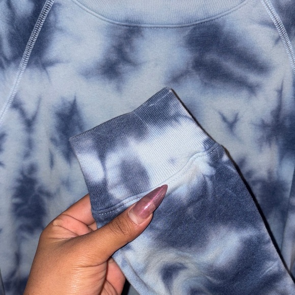 PINK Victoria Secret Sweatshirt - Picture 5 of 6